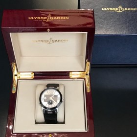 Ulysse Nardin Executive Dual Time 43 mm 243-00/421