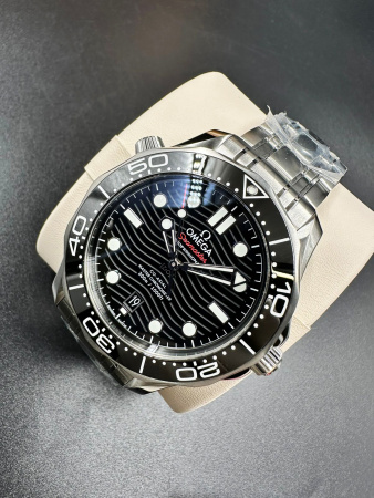 Omega Seamaster Diver 300M Co-Axial Master Chronometer 42 mm 210.30.42.20.01.001