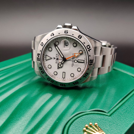 Rolex Oyster Explorer II 42 mm 216570