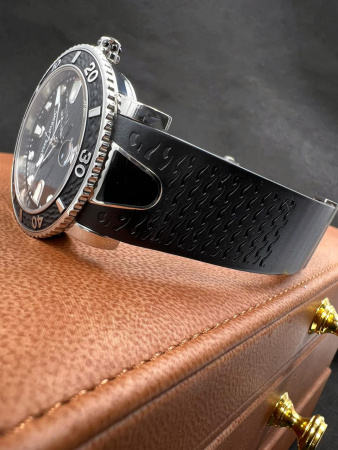 Ulysse Nardin Lady Diver 40 mm 8103-101-3/02