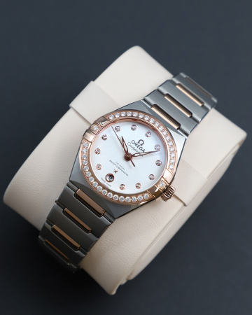 Omega Constellation Manhattan Co-Axial Master Chronometer 29 mm 131.25.29.20.52.001