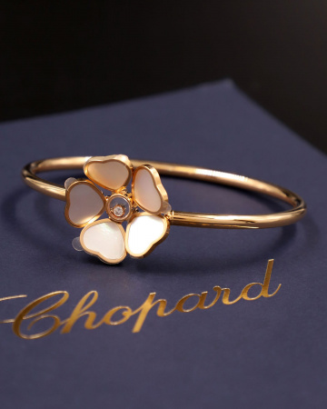 Браслет Chopard Happy Hearts Flowers 85A085-5303