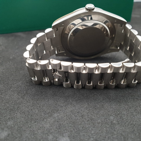 Rolex Day-Date 41 mm 218239