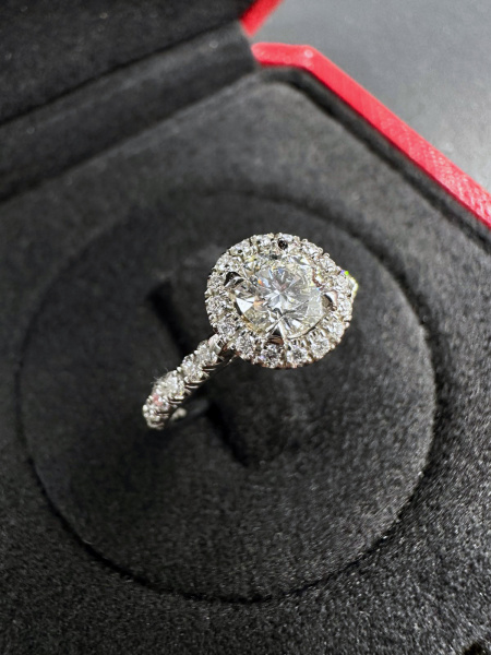 Кольцо для помолвки Cartier Destinée Solitaire N4726948