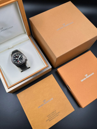 Girard-Perregaux Sea Hawk II Pro 3000 m 49941-21-631-HDBA