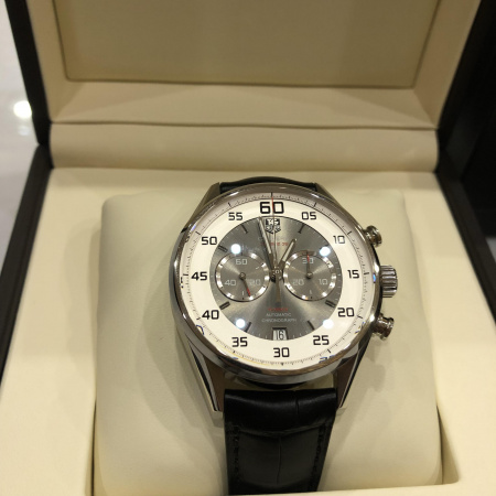 TAG Heuer Carrera