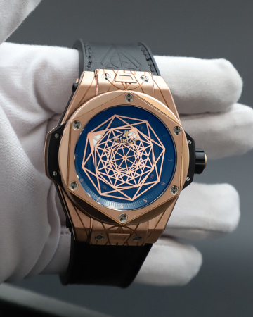 Hublot Big Bang Sang Bleu King Gold 45 mm 415.OX.1118.VR.MXM17