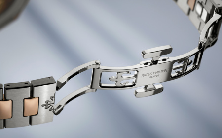 Patek Philippe Cubitus 45 mm 5821/1AR