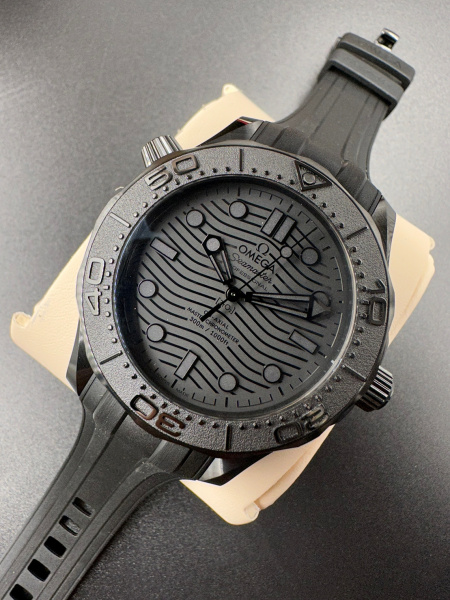 Omega Seamaster Diver 300m Co-Axial Master Chronometer Black Black 43.5 mm 210.92.44.20.01.003