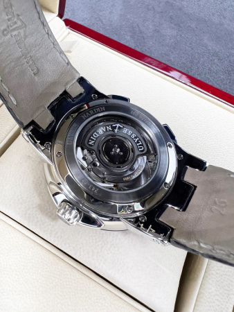 Ulysse Nardin Executive Dual Time 43 mm 243-00/43
