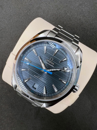 Omega Seamaster Aqua Terra 150M Co-Axial Master Chronometer 41 mm 220.10.41.21.03.002
