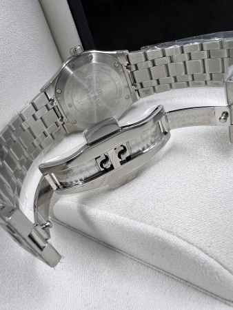Maurice Lacroix Aikon 40 mm AI1108-SS002-330-1