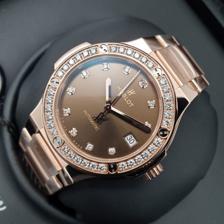 Hublot Classic Fusion King Gold Brown Diamonds Bracelet 38 mm 568.OX.898M.OX.1204