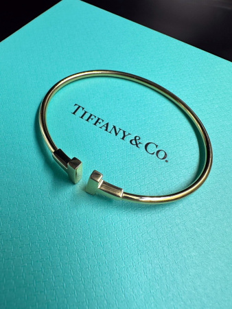 Браслет Tiffany T Wire Bracelet Medium GRP07790