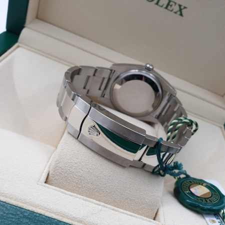 Rolex Date 34 mm 115234