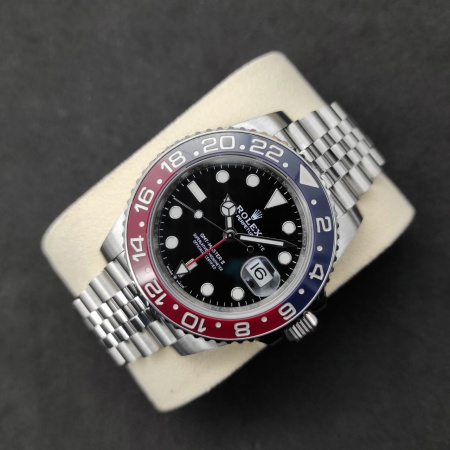Rolex GMT-Master II 40 mm 126710 Steel Pepsi