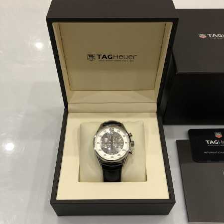 TAG Heuer Carrera