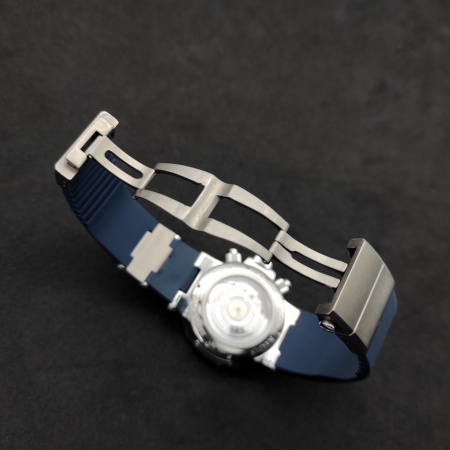 Ulysse Nardin Maxi Marine Chronograph 41 mm 353-66-3/323