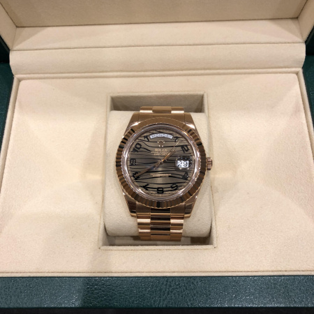 Rolex Day-Date II 41 mm 218235