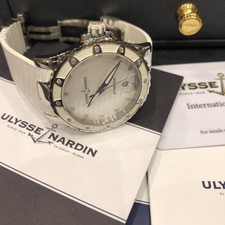 Ulysse Nardin Lady Diver 40 mm 8153-180E-3/10