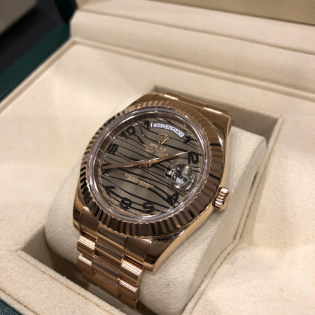 Rolex Day-Date II 41 mm 218235