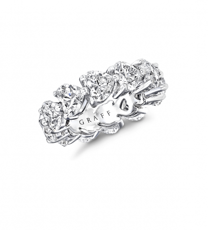 Обручальное кольцо Classic Graff Heart Shape Diamond Wedding Band RGET 051