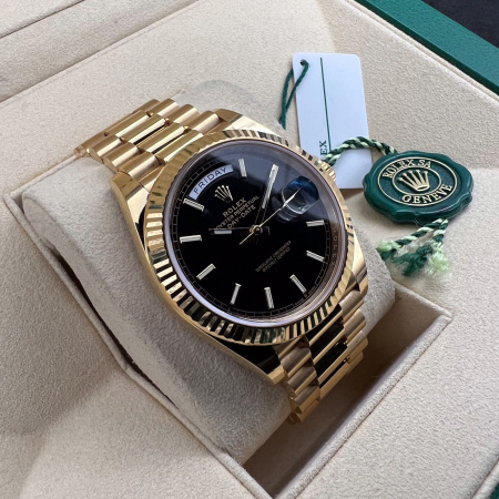 Rolex Day-Date 40 mm 228238