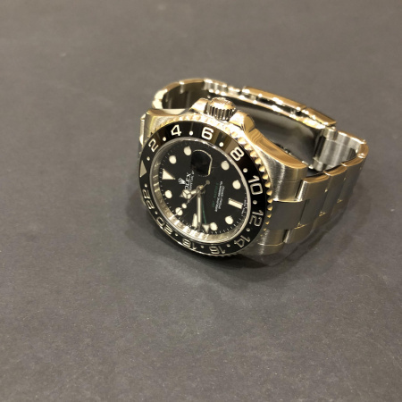 Rolex GMT-Master II 40 mm 116710