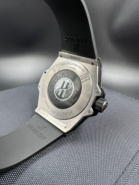 Hublot Big Bang E Titanium 42 mm 440.NX.1100.RX