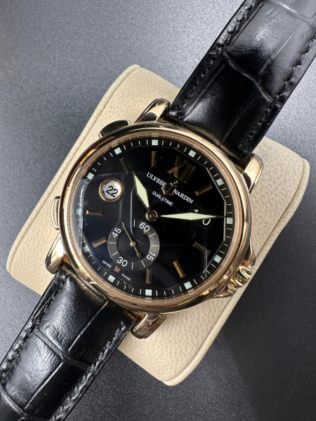 Ulysse Nardin Dual Time 42 mm 246-55/32