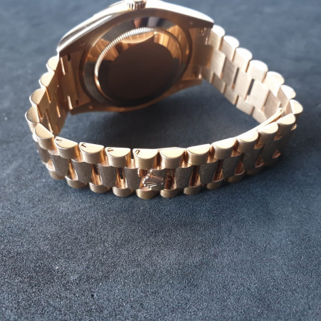 Rolex Day-Date II 41 mm 218235