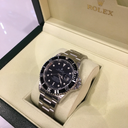 Rolex Submariner Date