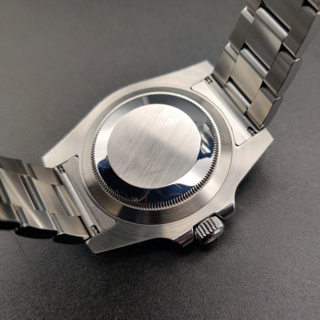 Rolex Submariner Date 40 mm 116610