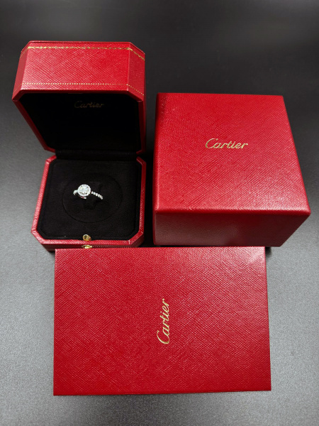 Кольцо для помолвки Cartier Destinée Solitaire N4246000