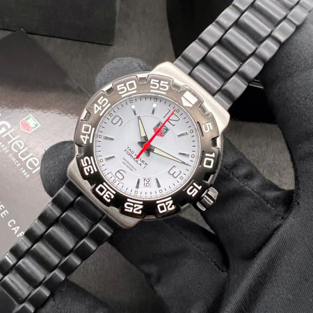 TAG Heuer Formula 1 Ladies 35.5 mm WAC1211.BT0707