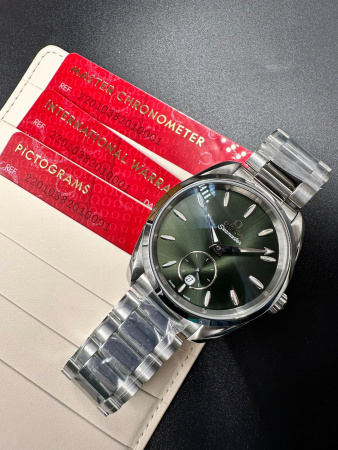 Omega Seamaster Aqua Terra 150M Co‑Axial Master Chronometer Small Seconds 38 mm 220.10.38.20.10.001