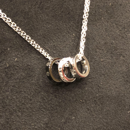 Колье Cartier Love B3046500