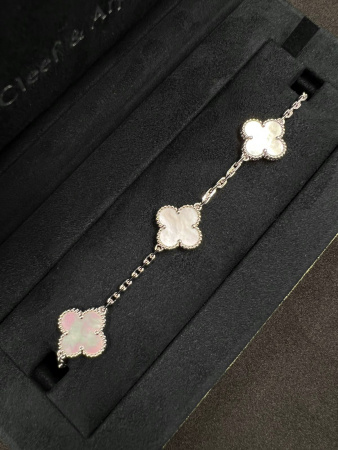 Браслет Van Cleef & Arpels Vintage Alhambra 5 Motifs VCARF48400