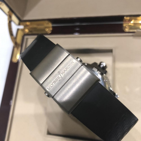 Ulysse Nardin Marine Diver Titanium