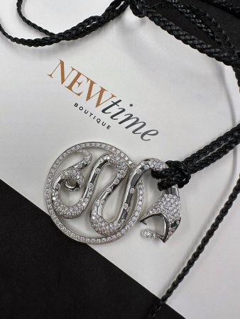 Колье Boucheron Diamond Trouble Necklace JPN00099