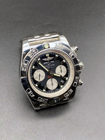 Breitling Chronomat 44 mm AB011011/B967-375A
