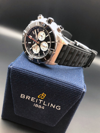 Breitling Super Chronomat B01 44 mm AB0136251B1S1