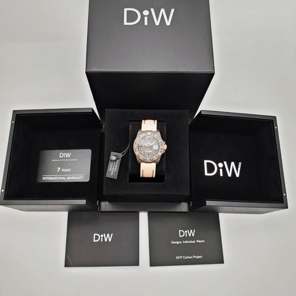 Rolex DiW NTPT Carbon GMT Everose Special Edition