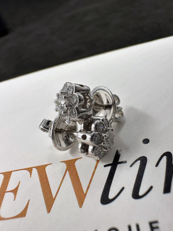Серьги Graff Diamond Cluster