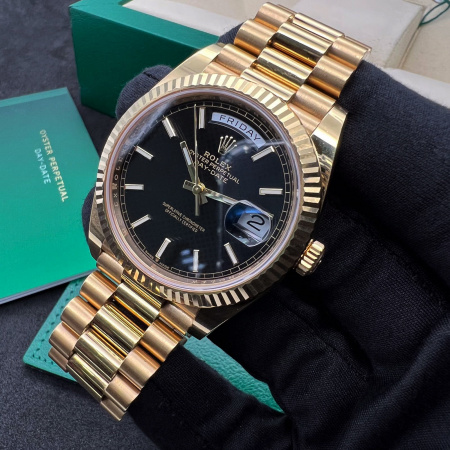 Rolex Day-Date 40 mm 228238