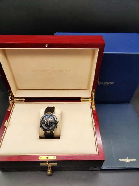 Ulysse Nardin El Toro Perpetual Calendar Limited Edition 329-00-3