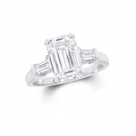 КОЛЬЦО ДЛЯ ПОМОЛВКИ GRAFF PROMISE EMERALD CUT