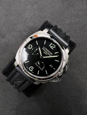 Panerai Luminor 3 Days GMT Power Reserve 44 mm PAM00321