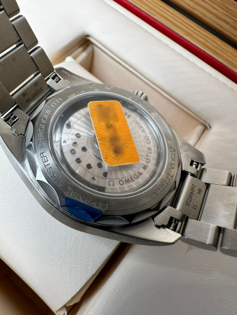 Omega Seamaster Aqua Terra 150M Co‑Axial Master Chronometer Small Seconds 38 mm 220.10.38.20.10.001