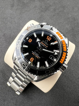 Omega Seamaster Planet Ocean 600m Co-Axial Master Chronometer 43.5 mm 215.30.44.21.01.002